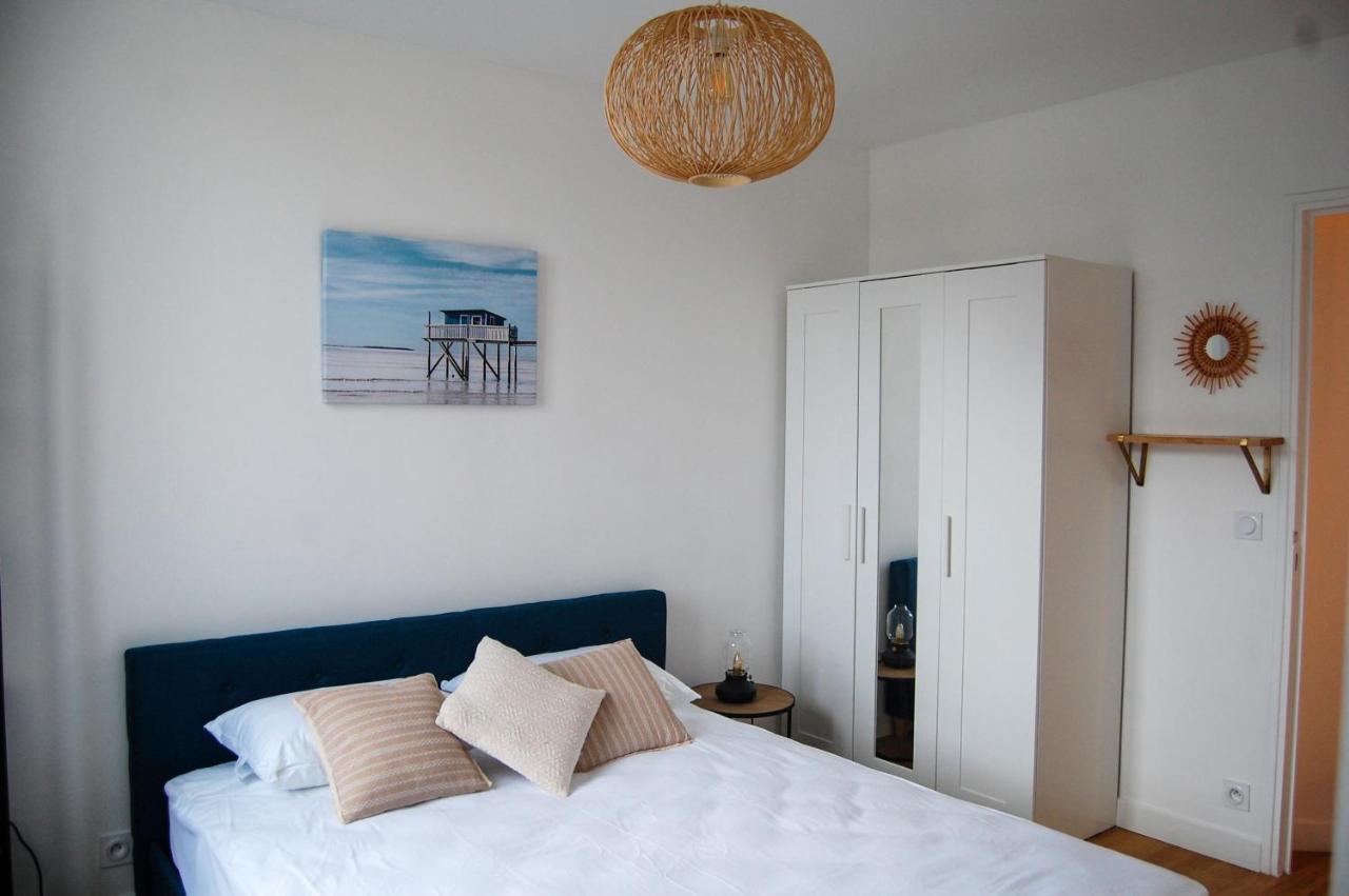 Poissy Appartements Cosy Buitenkant foto