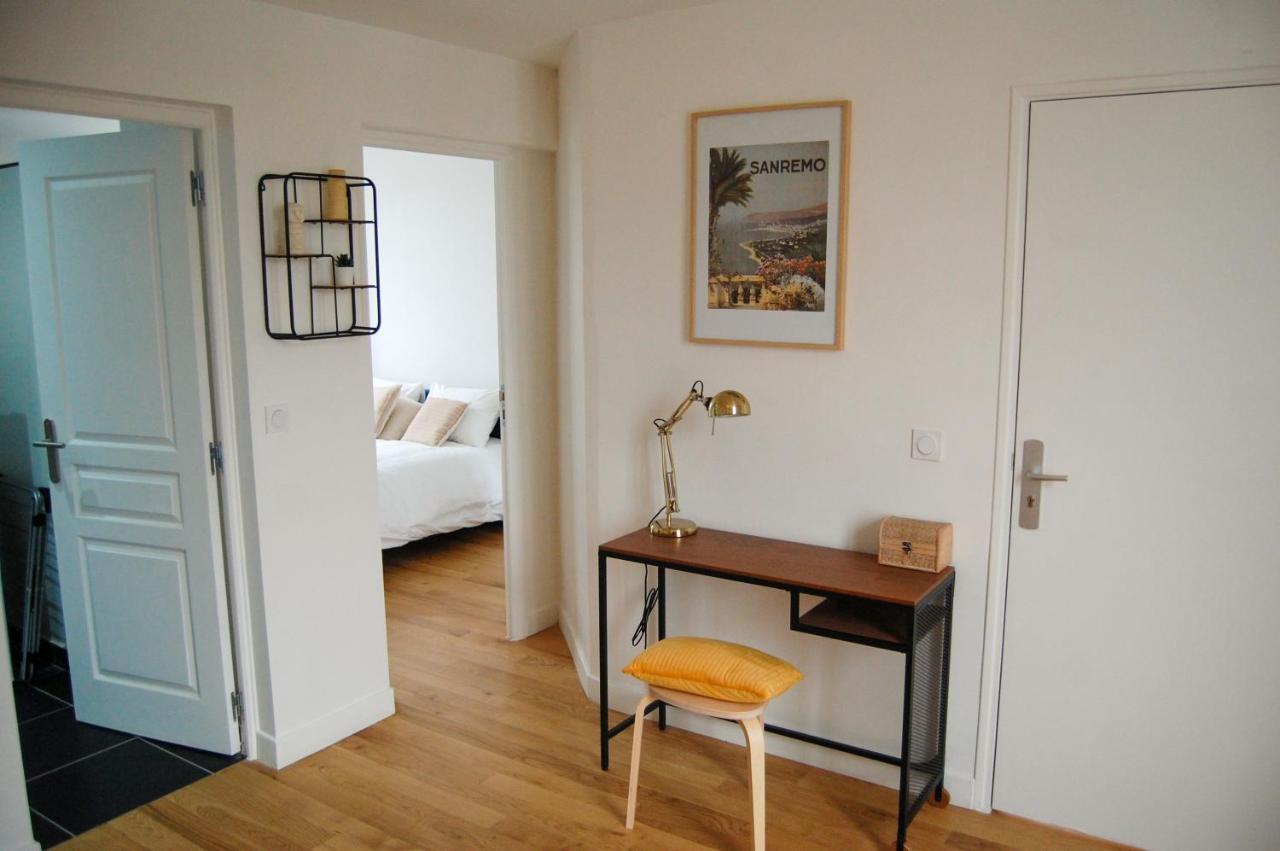 Poissy Appartements Cosy Buitenkant foto